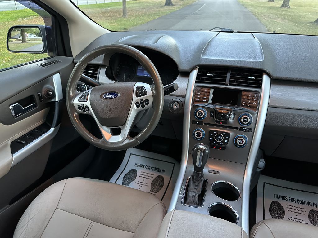 2012 Ford Edge Image 11