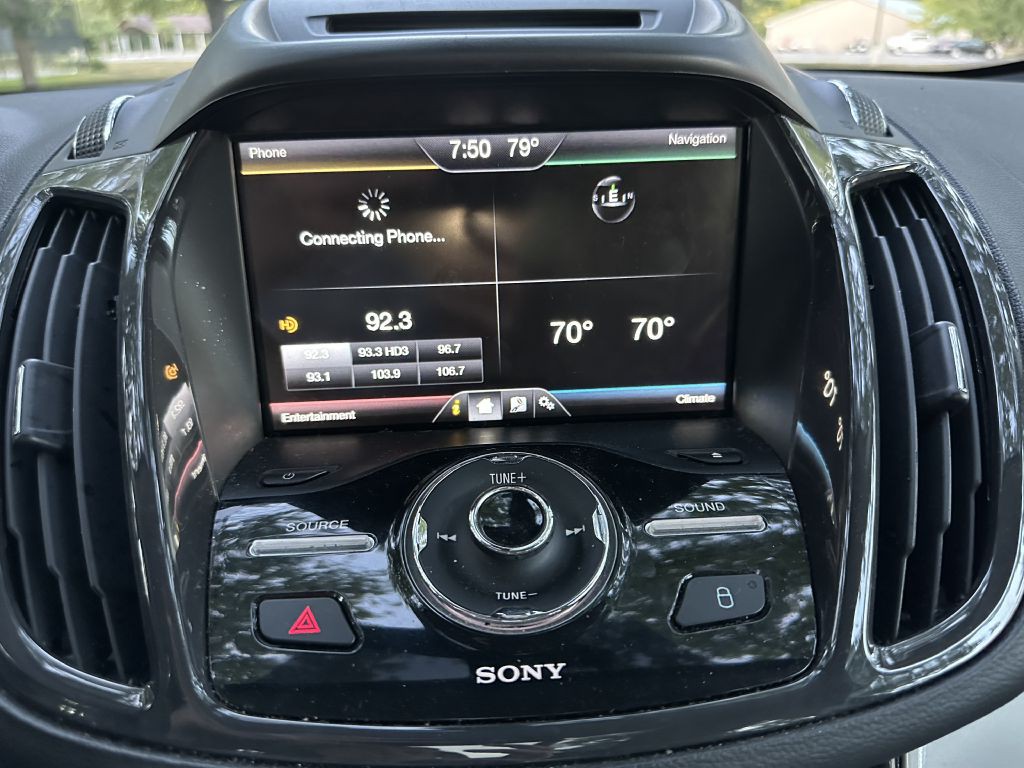 2014 Ford C-Max Image 16
