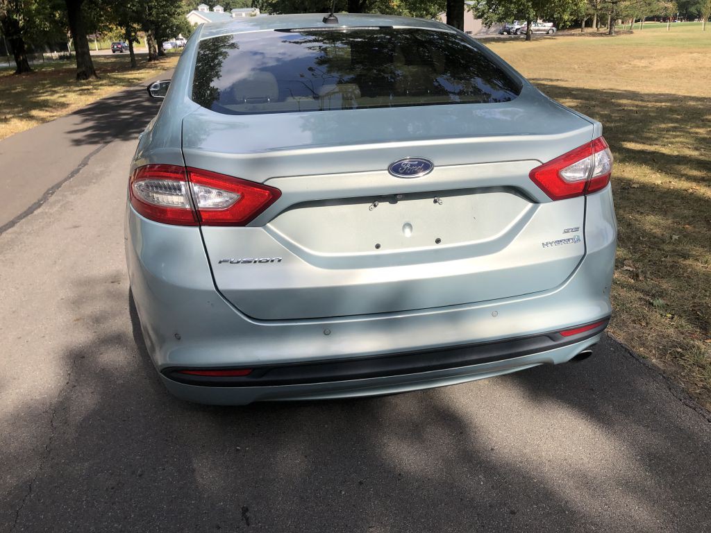 2013 Ford Fusion Image 16