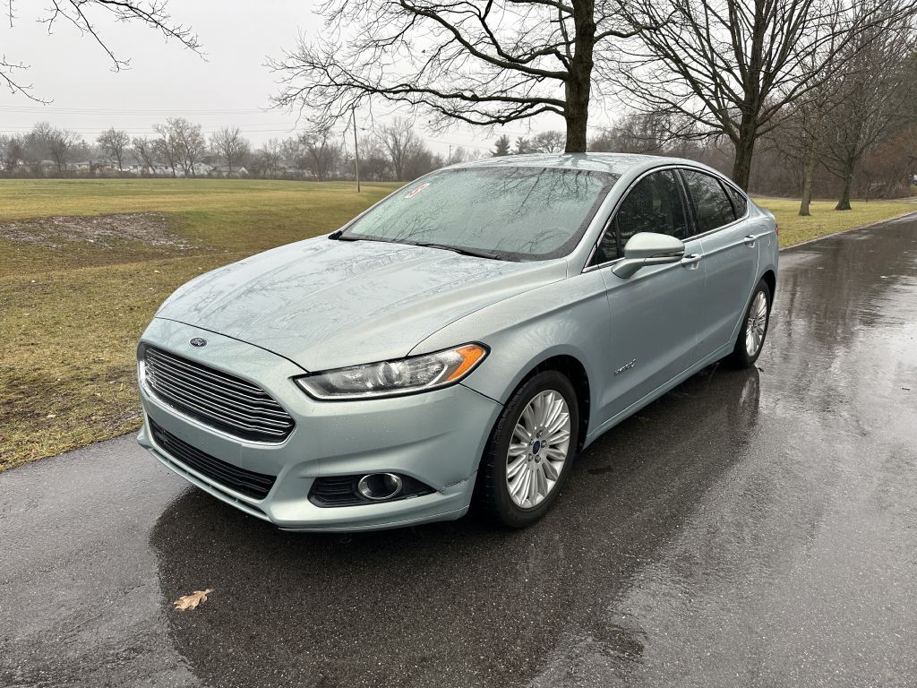 2013 Ford Fusion Image 2