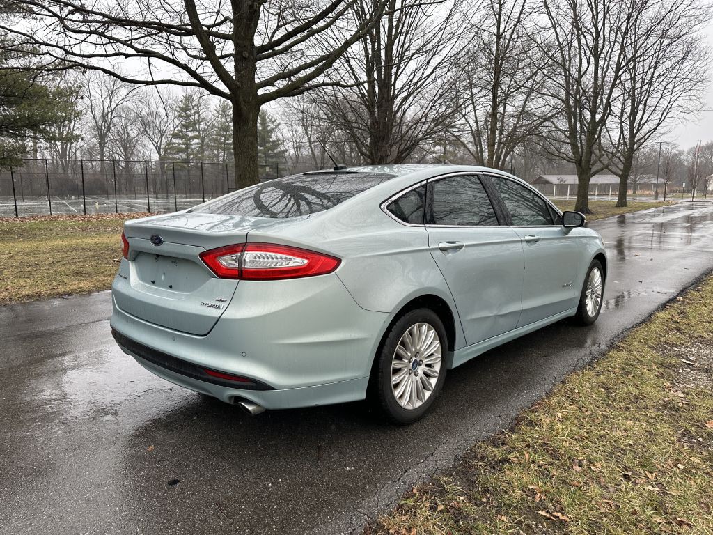 2013 Ford Fusion Image 5