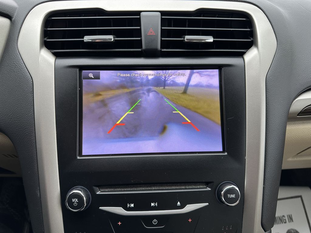 2013 Ford Fusion Image 16