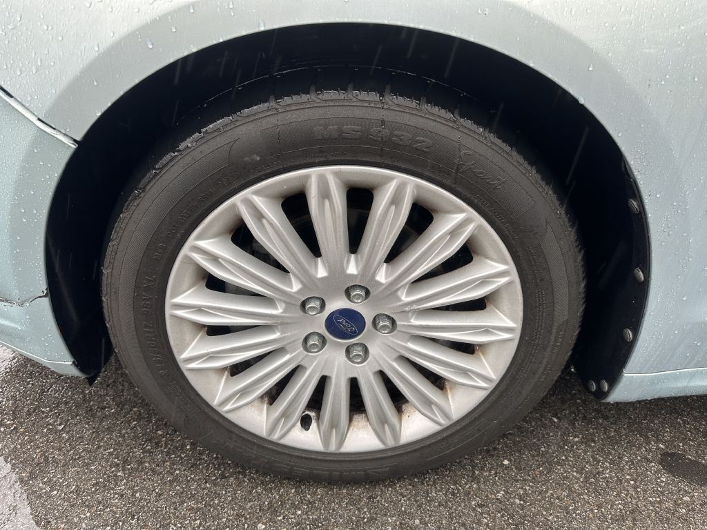 2013 Ford Fusion Image 21