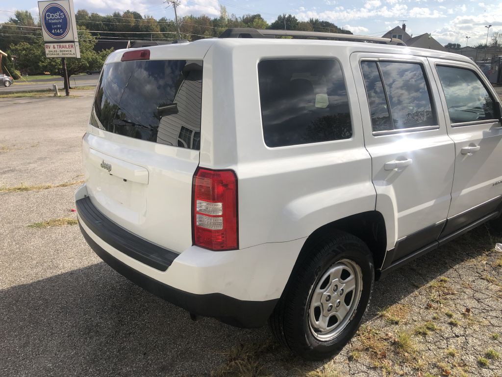 2016 Jeep Patriot Image 6