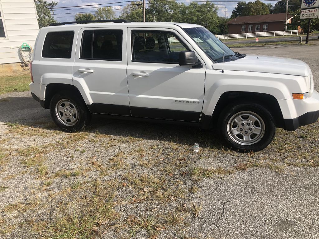 2016 Jeep Patriot Image 9