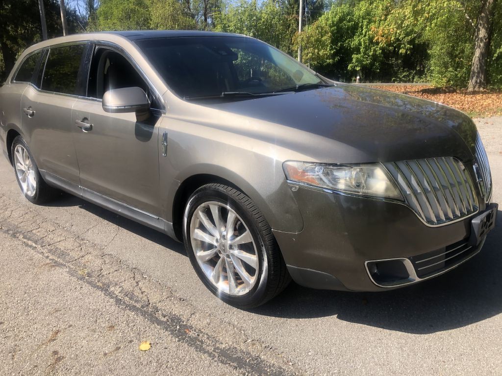 2012 Lincoln MKT Image 14
