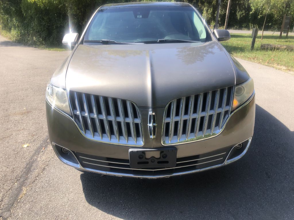 2012 Lincoln MKT Image 16