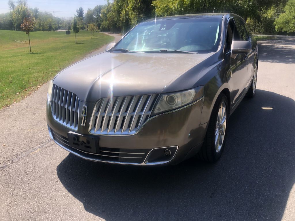 2012 Lincoln MKT Image 17