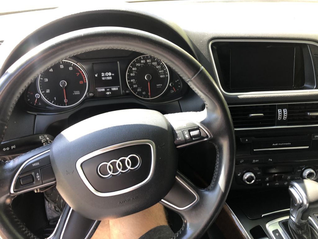 2015 Audi Q5 Image 19