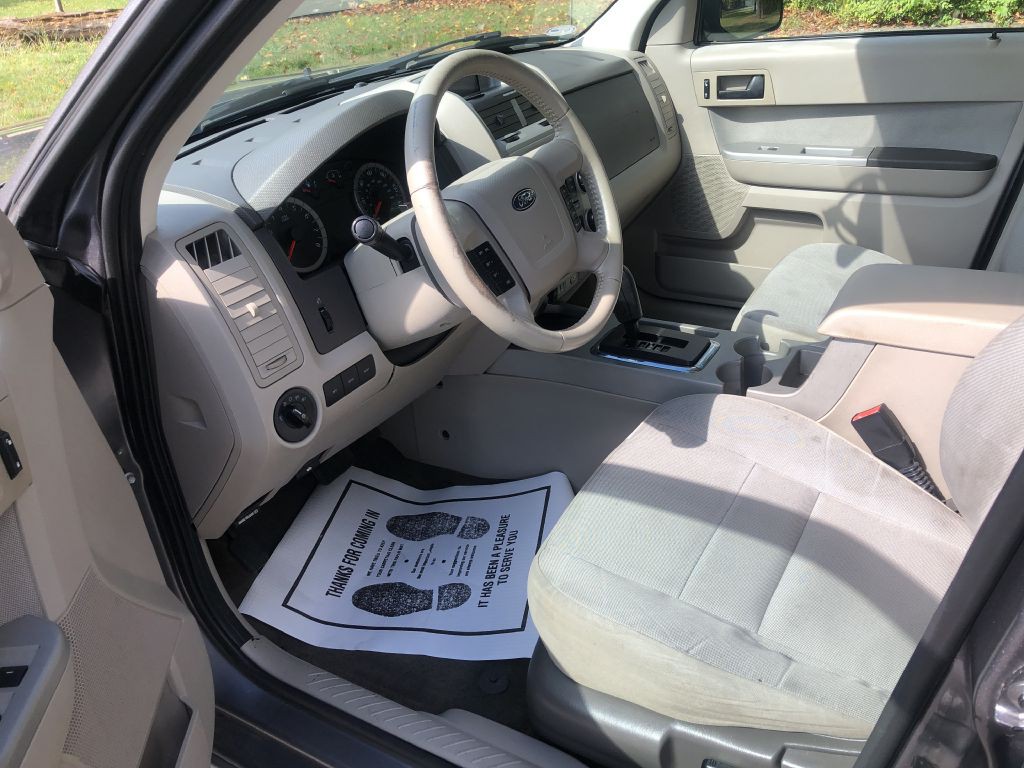 2012 Ford Escape Image 18