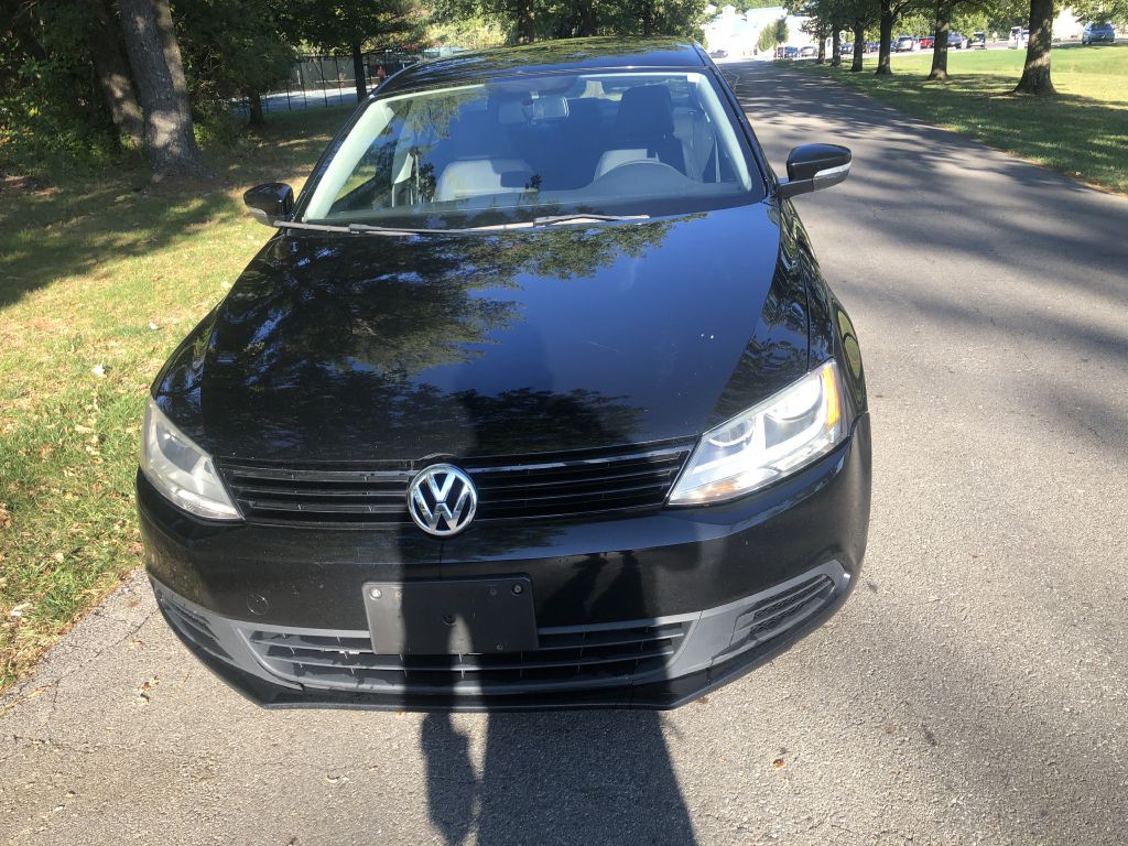 2012 Volkswagen Jetta Image 4