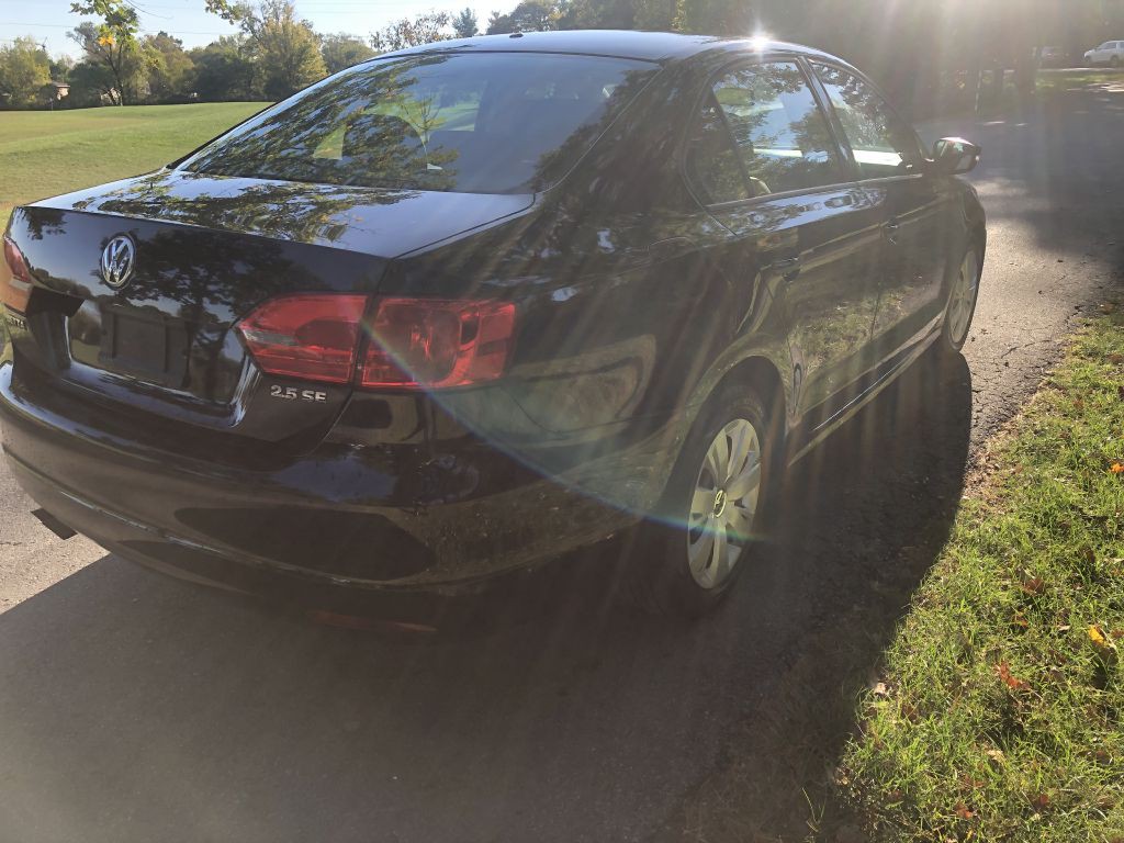 2012 Volkswagen Jetta Image 10
