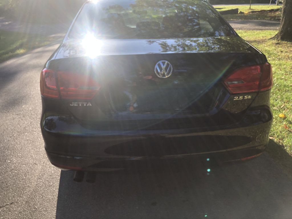 2012 Volkswagen Jetta Image 13