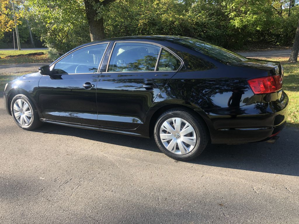 2012 Volkswagen Jetta Image 16