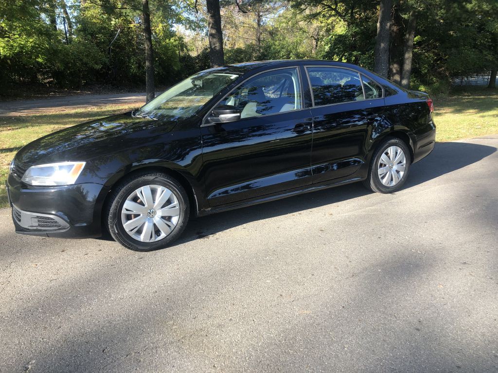 2012 Volkswagen Jetta Image 18