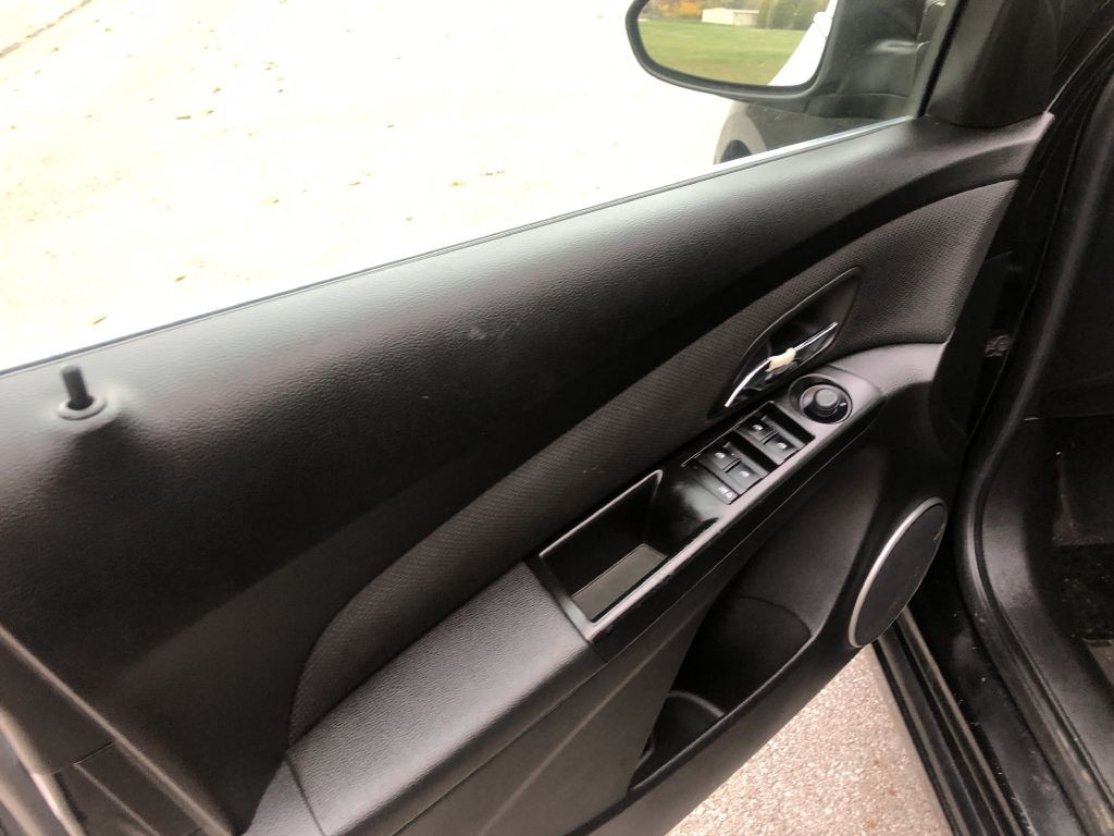 2012 Chevrolet Cruze Image 21