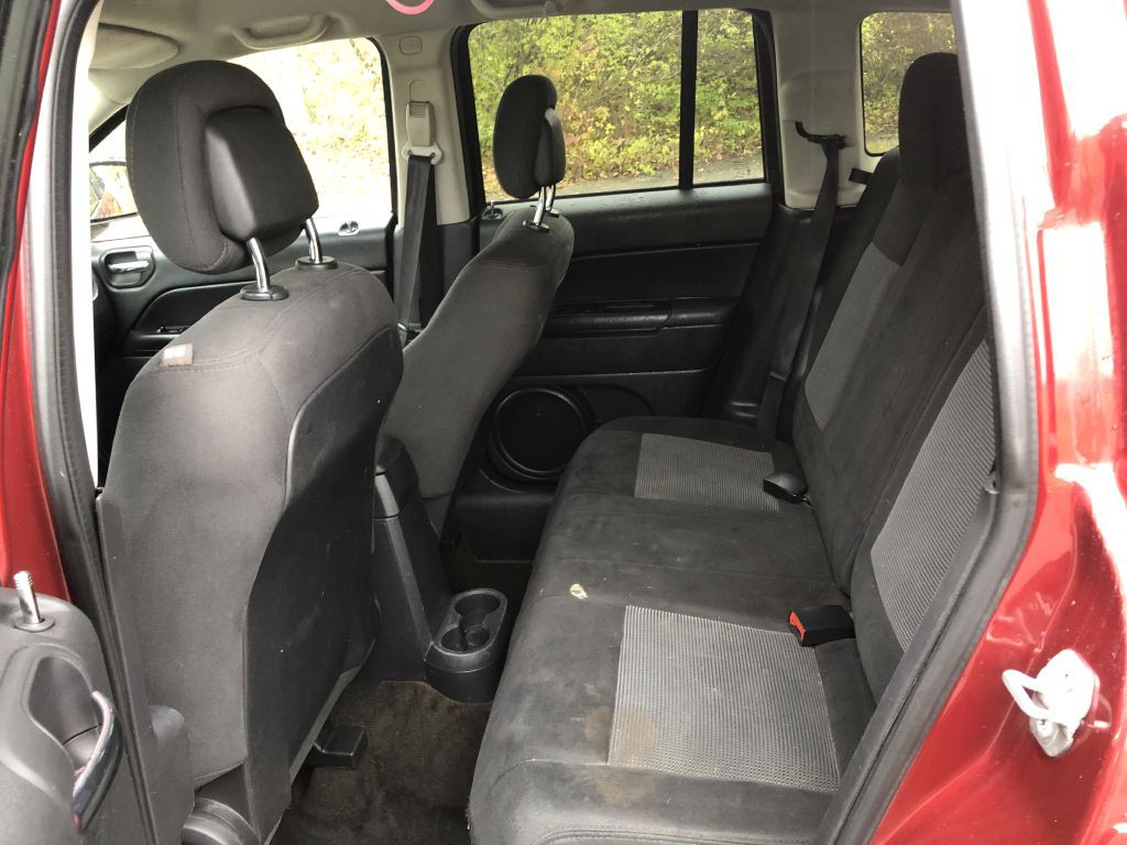 2016 Jeep Compass Image 22