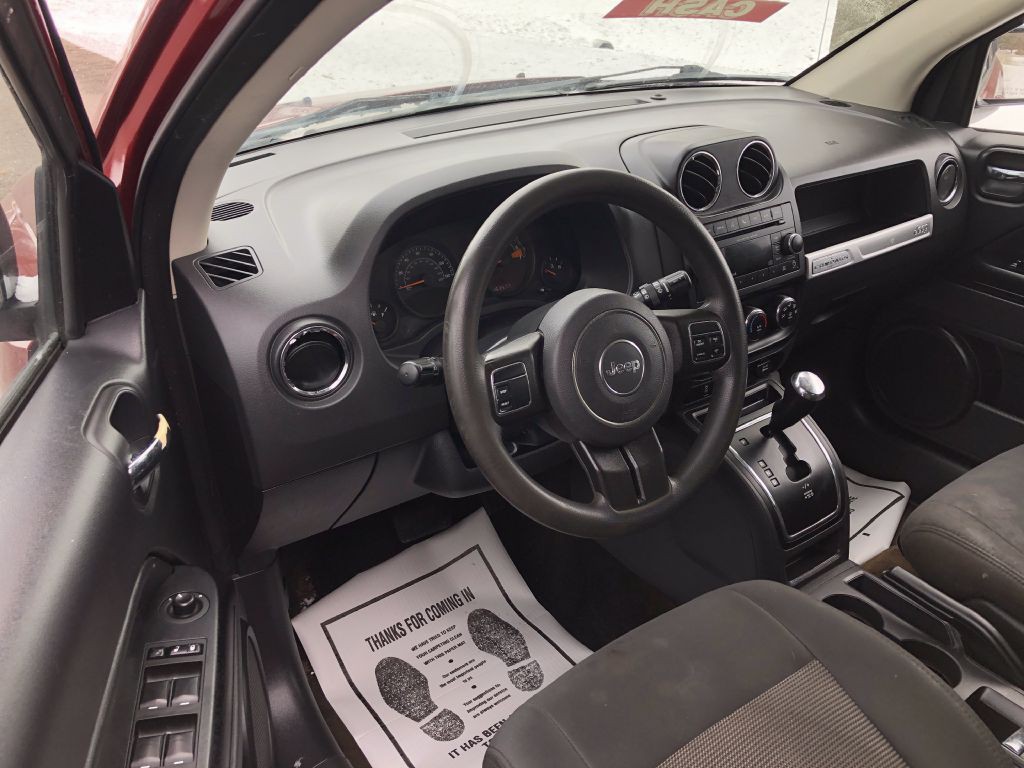 2016 Jeep Compass Image 8