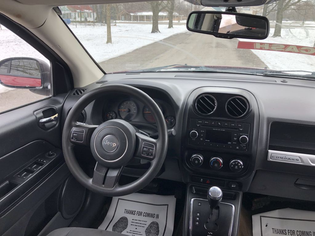 2016 Jeep Compass Image 10