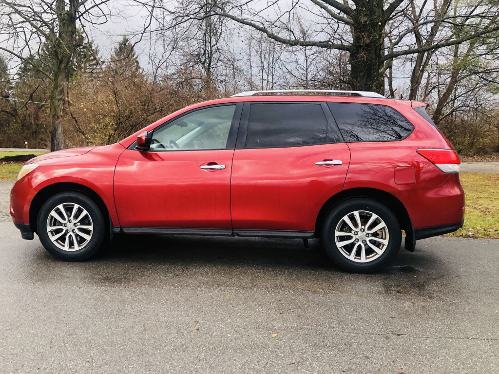 2016 Nissan Pathfinder Image 4