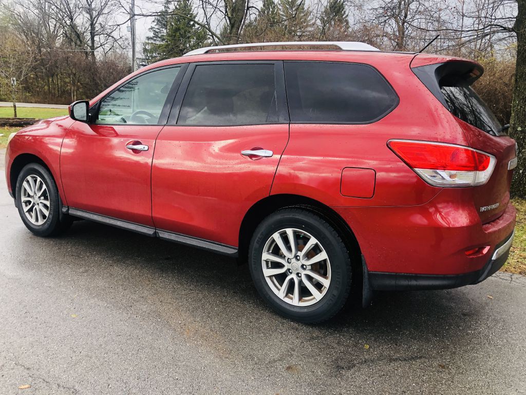 2016 Nissan Pathfinder Image 5