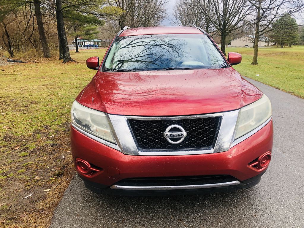 2016 Nissan Pathfinder Image 12