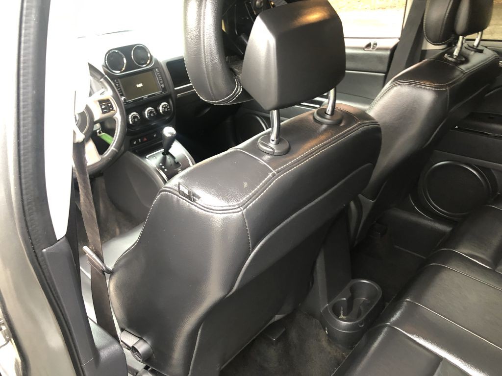 2013 Jeep Compass Image 19