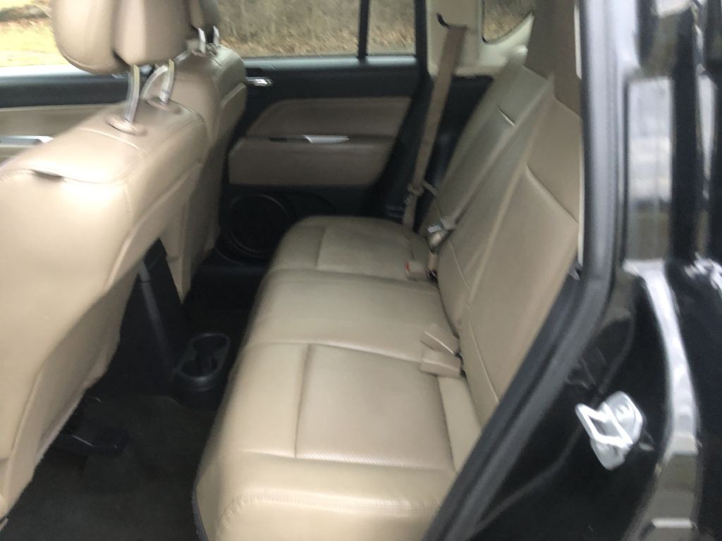 2016 Jeep Compass Image 19