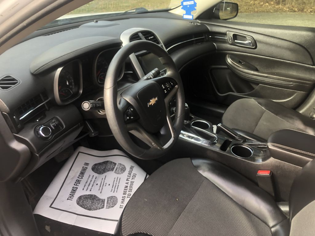 2015 Chevrolet Malibu Image 15