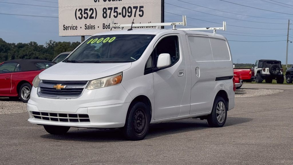 2017 Chevrolet Express Image 3