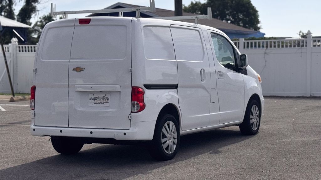 2017 Chevrolet Express Image 6