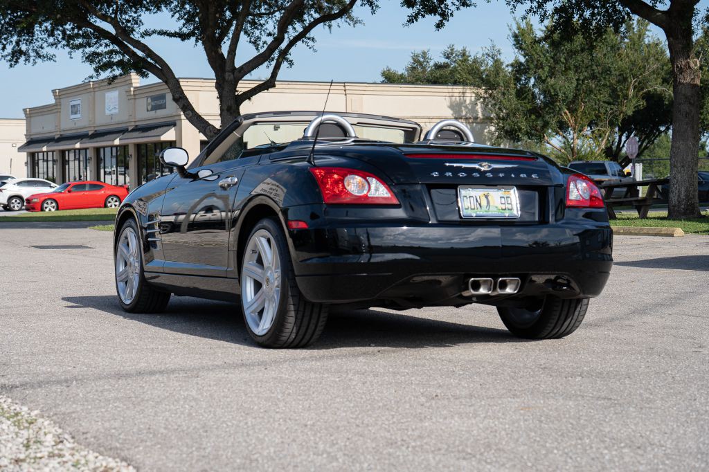 2005 Chrysler Crossfire Image 12
