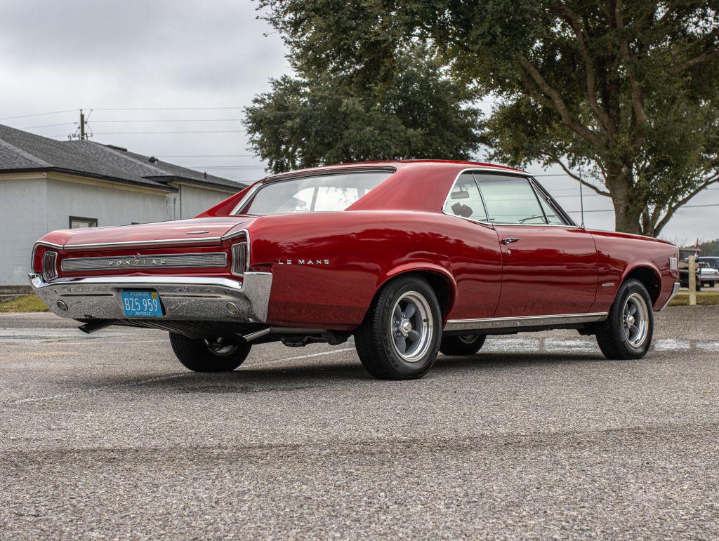 1966 Pontiac Lemans Image 6