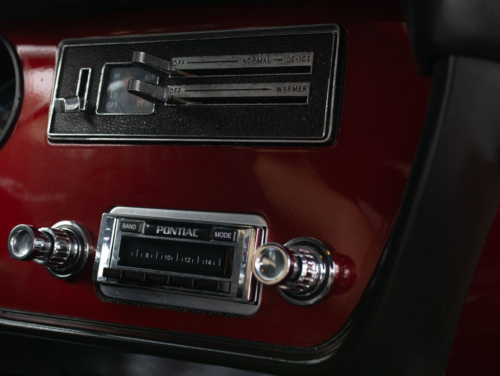 1966 Pontiac Lemans Image 39