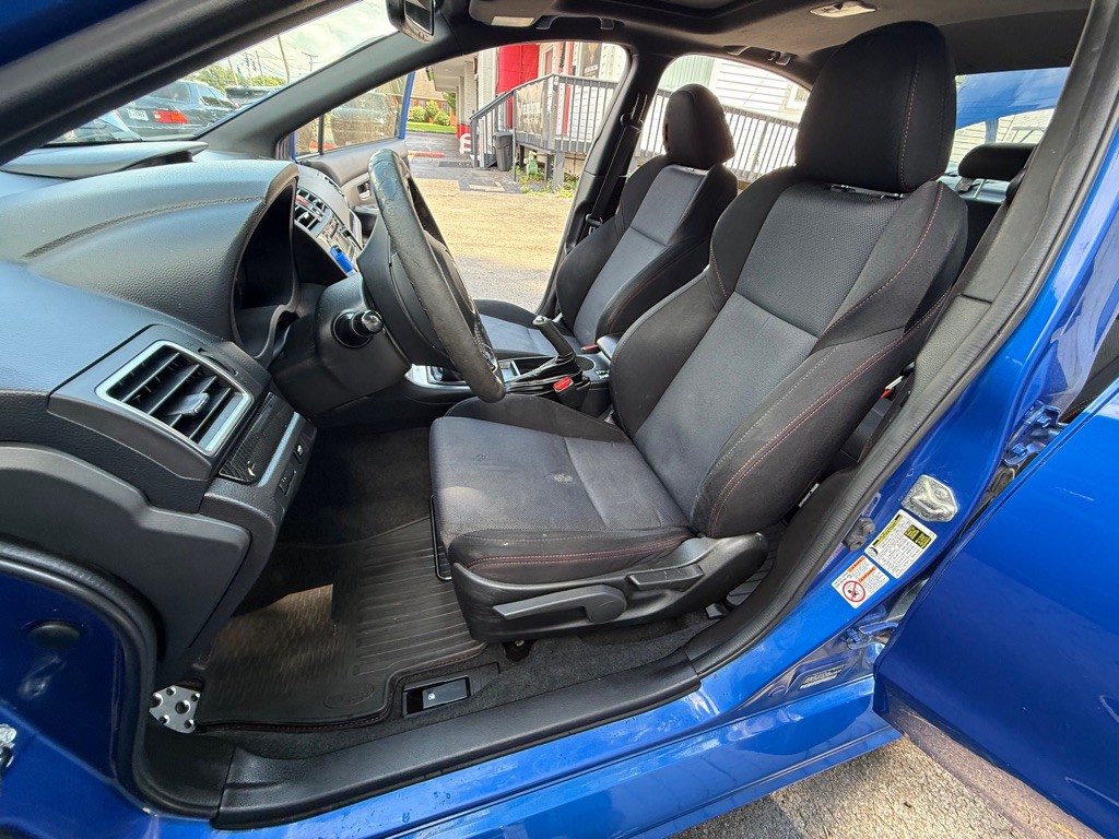 2015 Subaru WRX Image 17