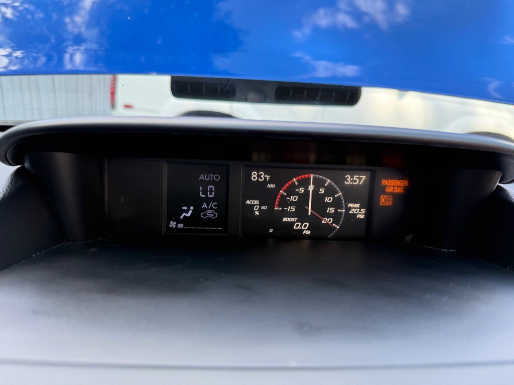2015 Subaru WRX Image 32
