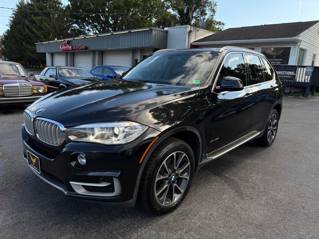2014 BMW X5 Image 2