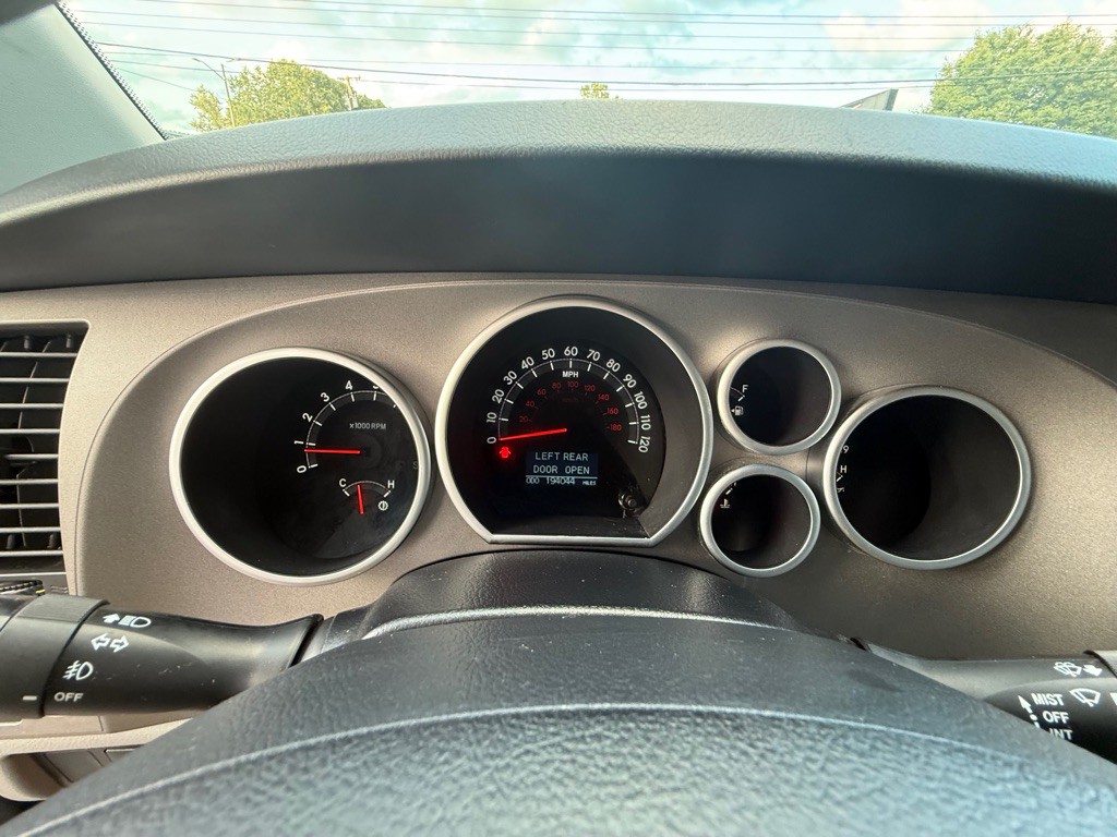 2013 Toyota Sequoia Image 47