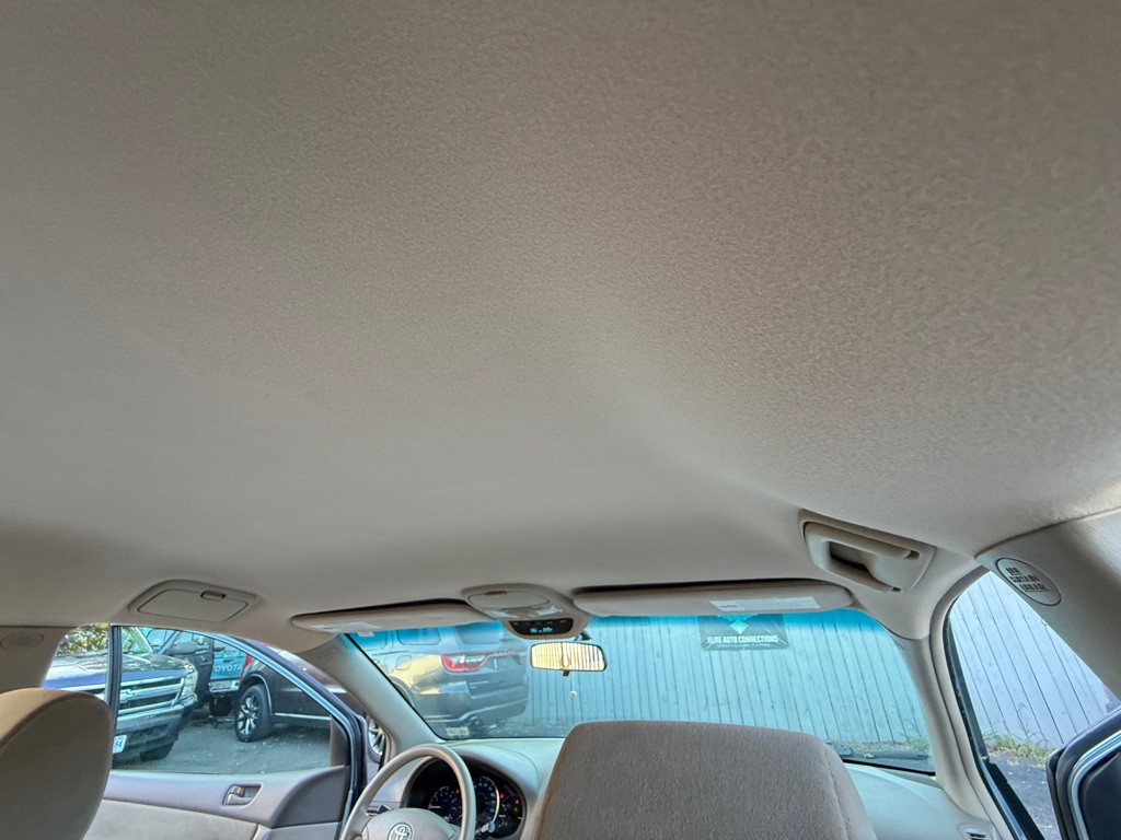 2010 Toyota Sienna Image 30