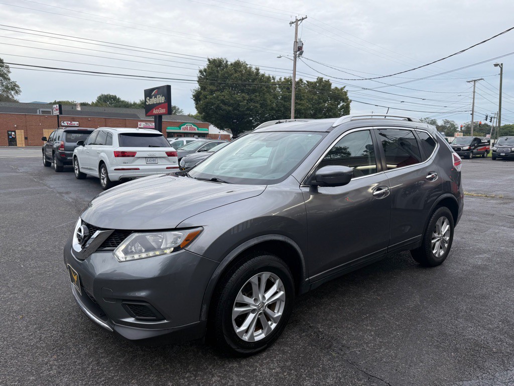 2016 Nissan Rogue Image 2