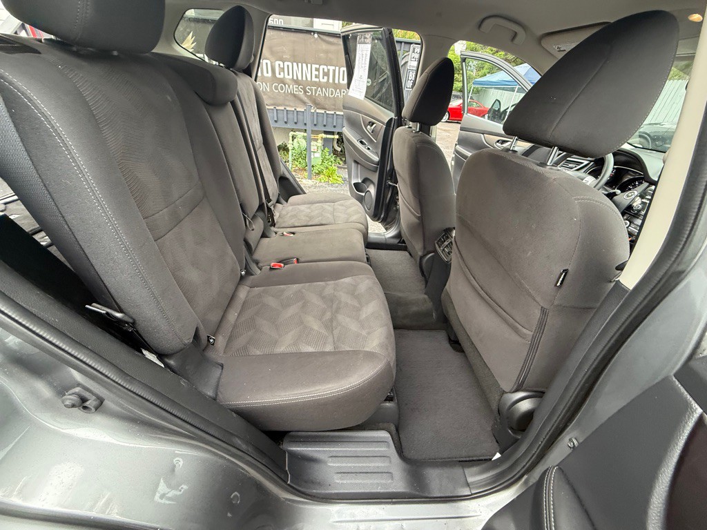 2016 Nissan Rogue Image 22