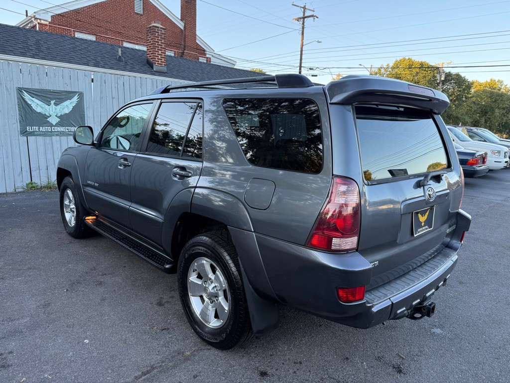 2005 Toyota 4Runner Image 5