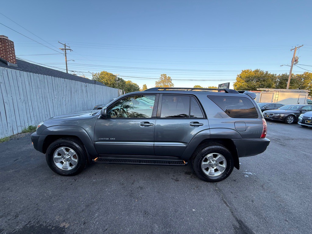 2005 Toyota 4Runner Image 6