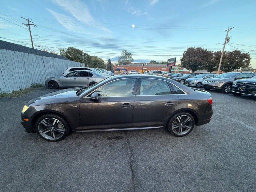 2017 Audi A4 Image 4