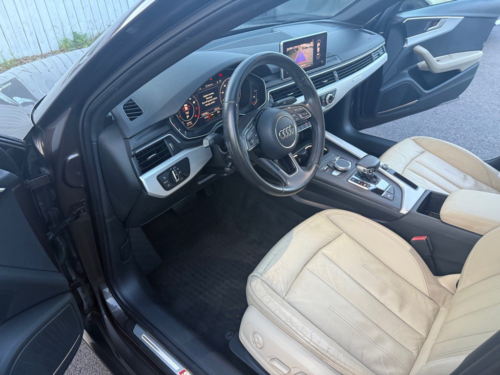 2017 Audi A4 Image 12