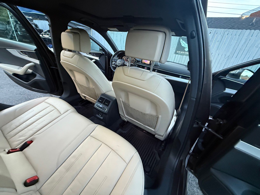 2017 Audi A4 Image 18