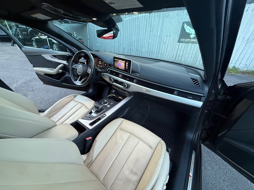 2017 Audi A4 Image 21