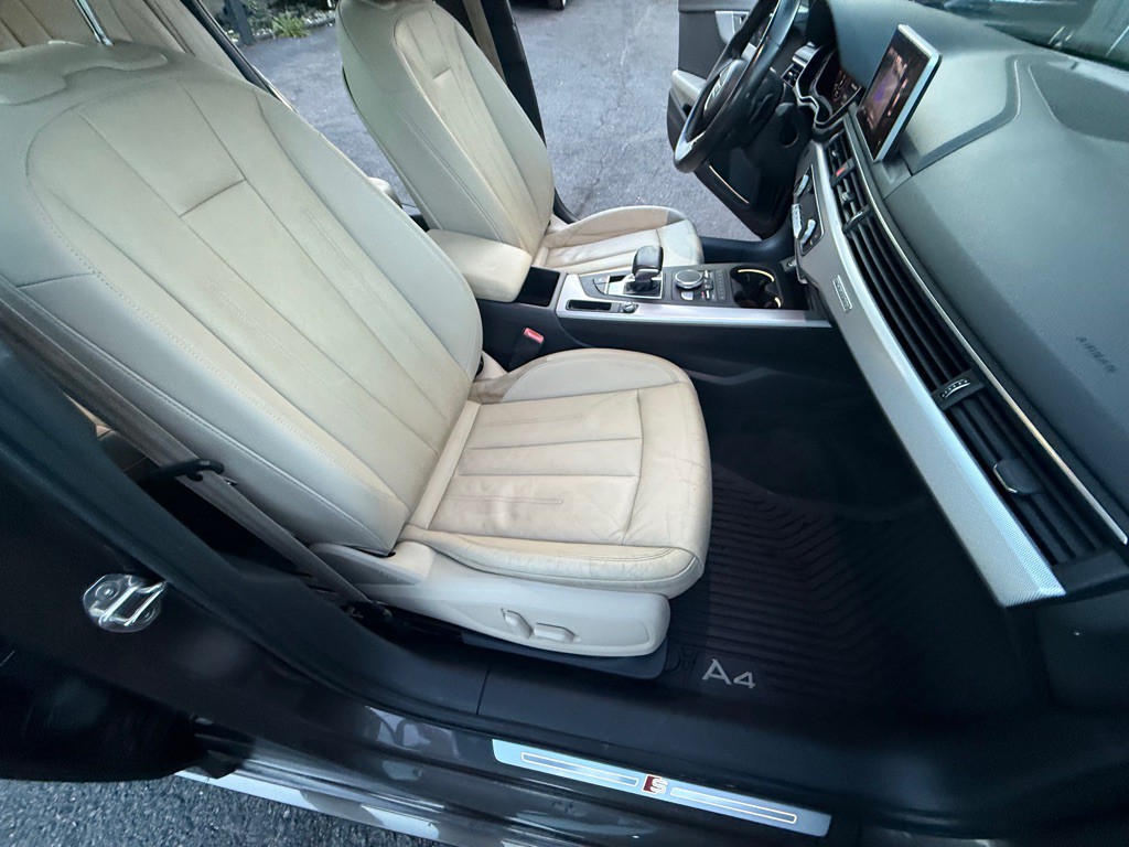 2017 Audi A4 Image 22