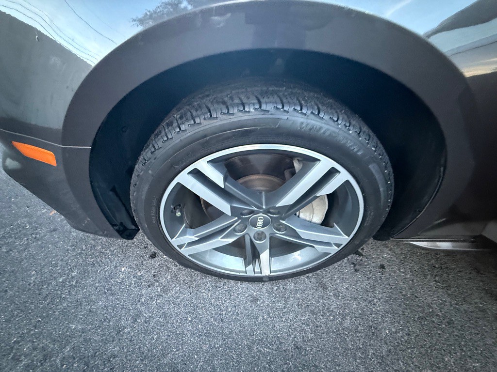 2017 Audi A4 Image 27