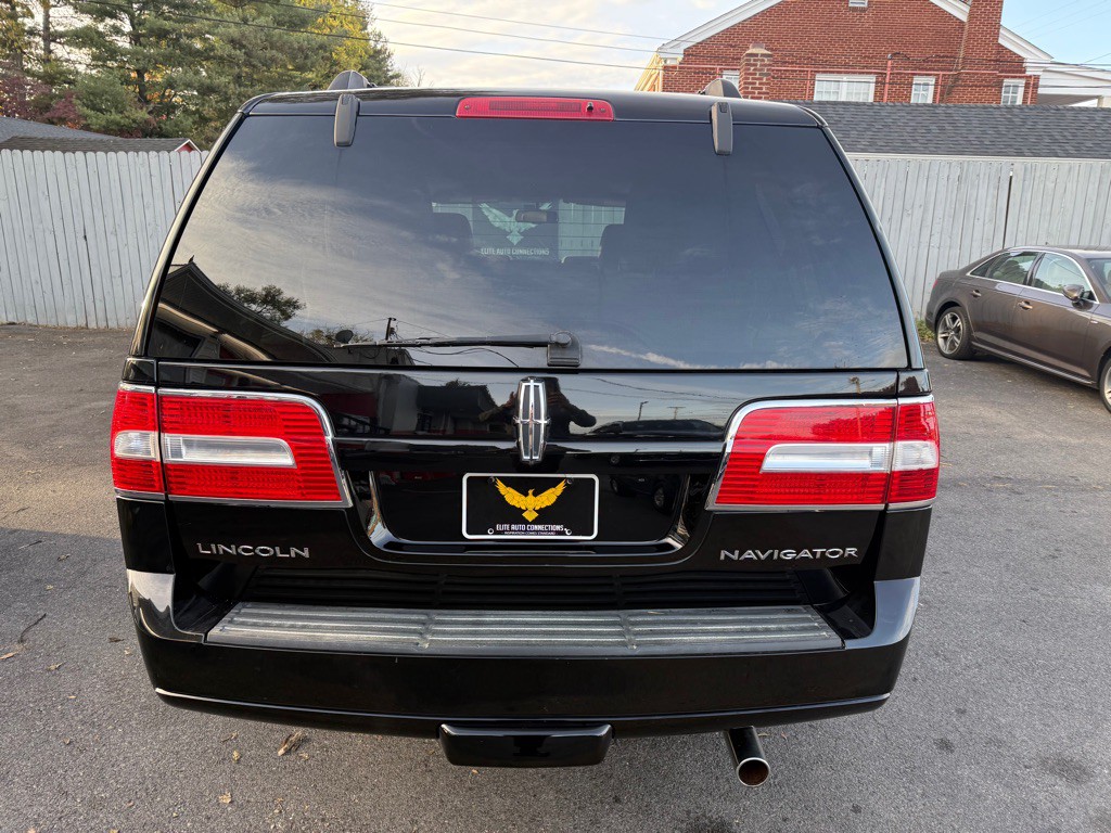 2007 Lincoln Navigator Image 5